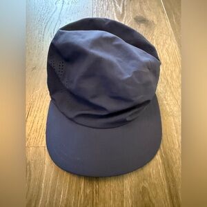 Athleta Ultra Light Run Cap 3.0 Dark Blue